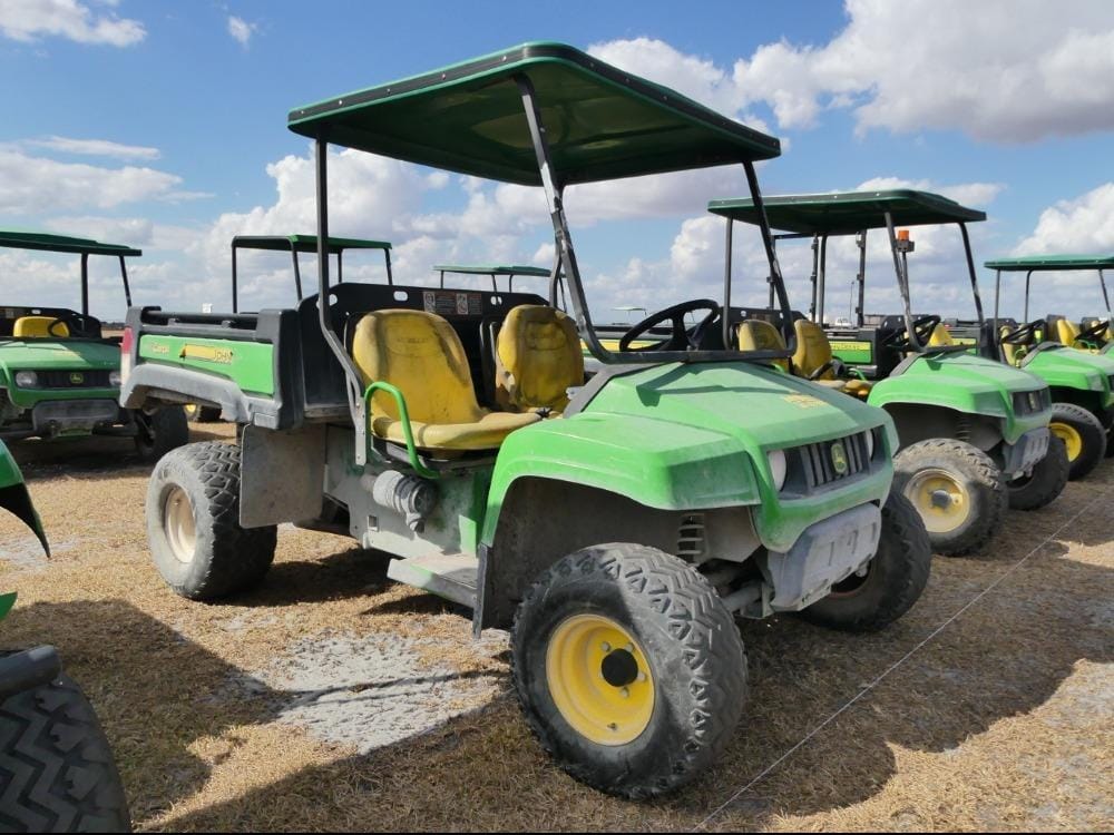 2016 John Deere Gator TX 4x2 Equipment Image0