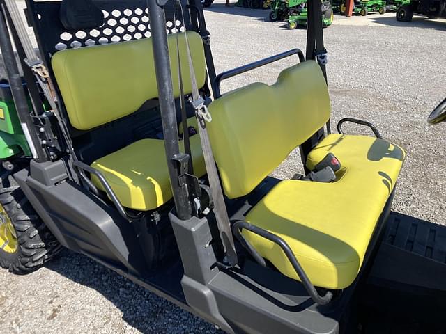 Image of John Deere XUV 590i S4 equipment image 2