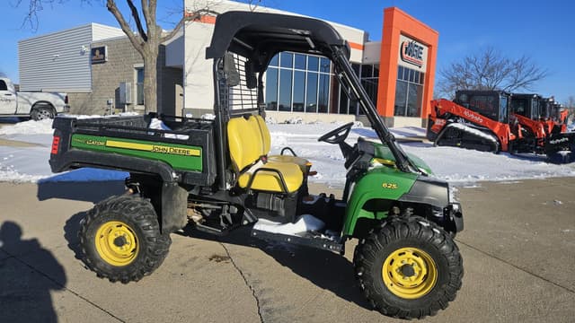 Image of John Deere XUV 625i equipment image 3