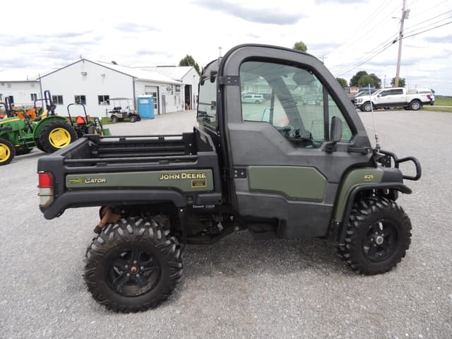 Image of John Deere Gator XUV 825i equipment image 3