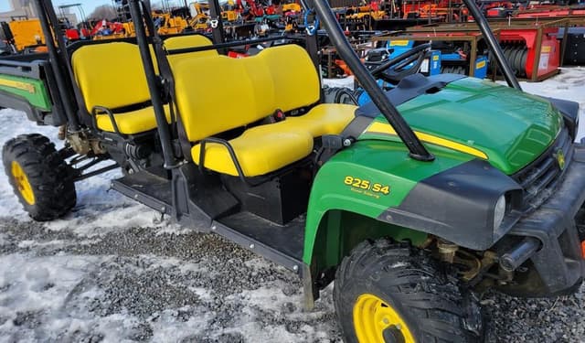 Image of John Deere Gator XUV 825i S4 equipment image 3
