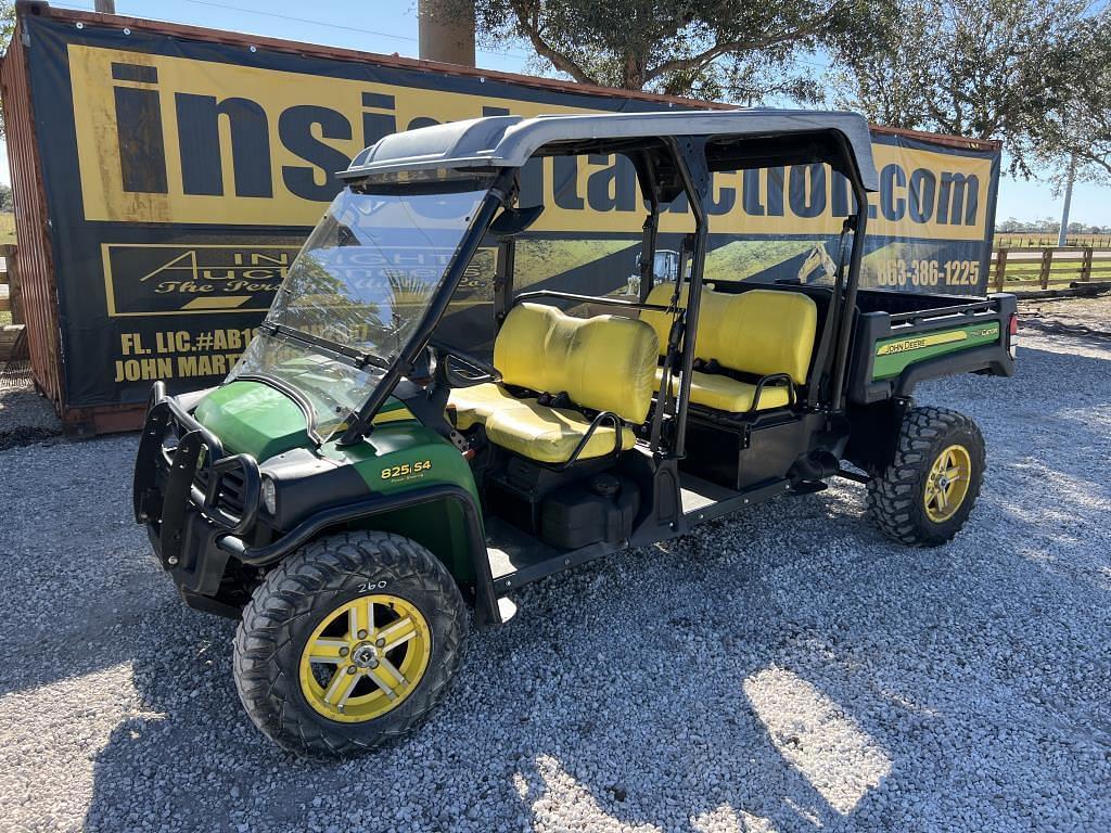 Image of John Deere Gator XUV 825i S4 Primary image