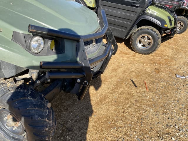 Image of John Deere XUV 550 equipment image 3