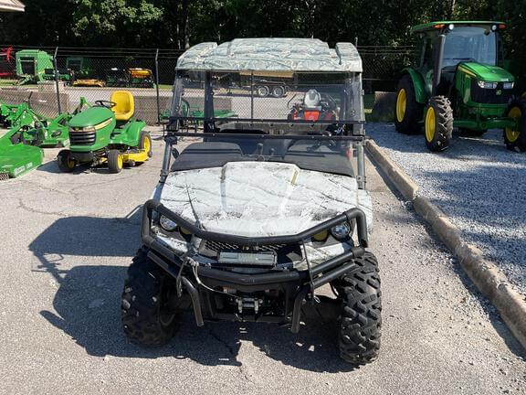Image of John Deere XUV 590i Gator equipment image 2