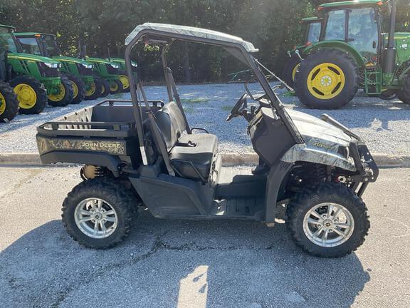 Image of John Deere XUV 590i Gator equipment image 3