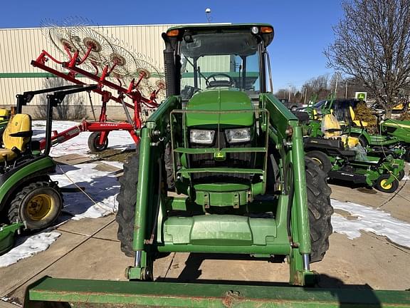 Image of John Deere H240 equipment image 2