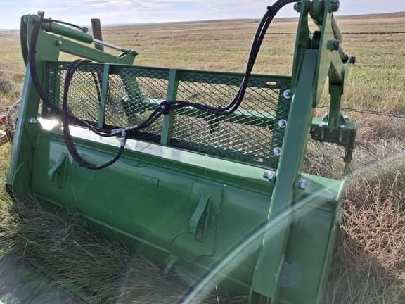 Image of John Deere H310 equipment image 3
