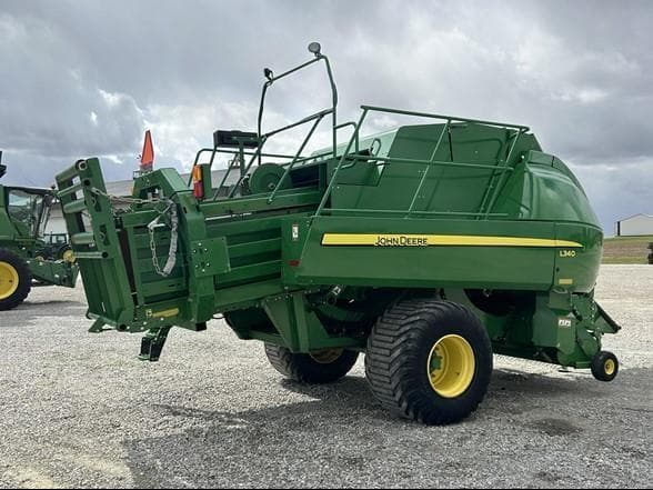 Image of John Deere L340 equipment image 2