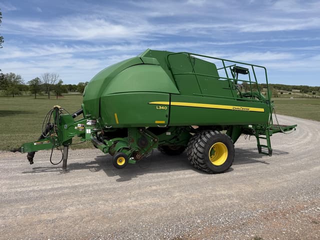 Image of John Deere L340 equipment image 2