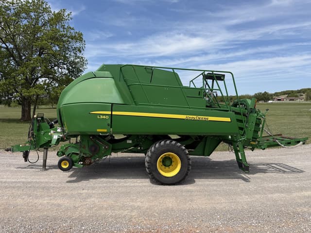 Image of John Deere L340 equipment image 3