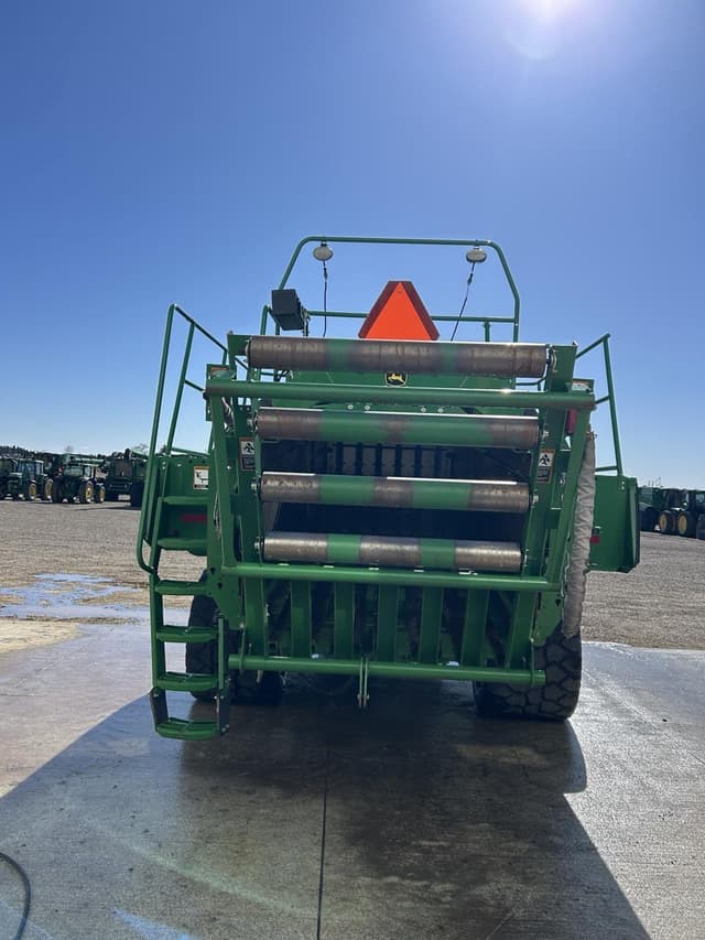 Image of John Deere L340 equipment image 4