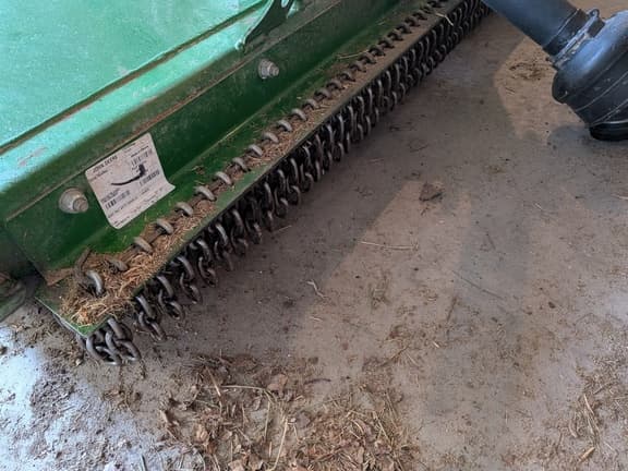 Image of John Deere MX5 equipment image 4