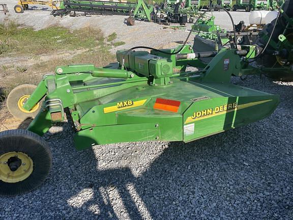 Image of John Deere MX8 equipment image 3