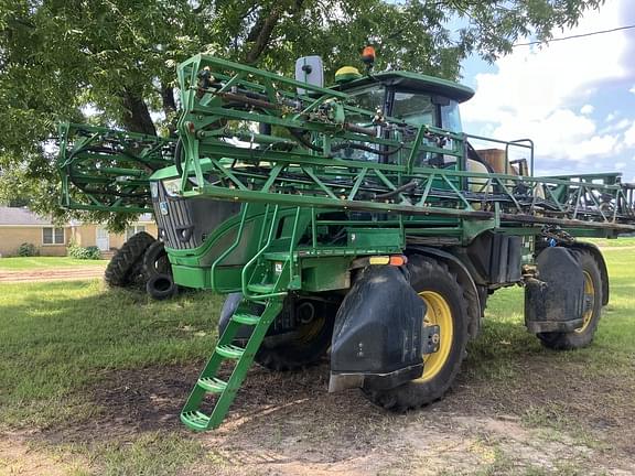 Image of John Deere R4023 equipment image 1