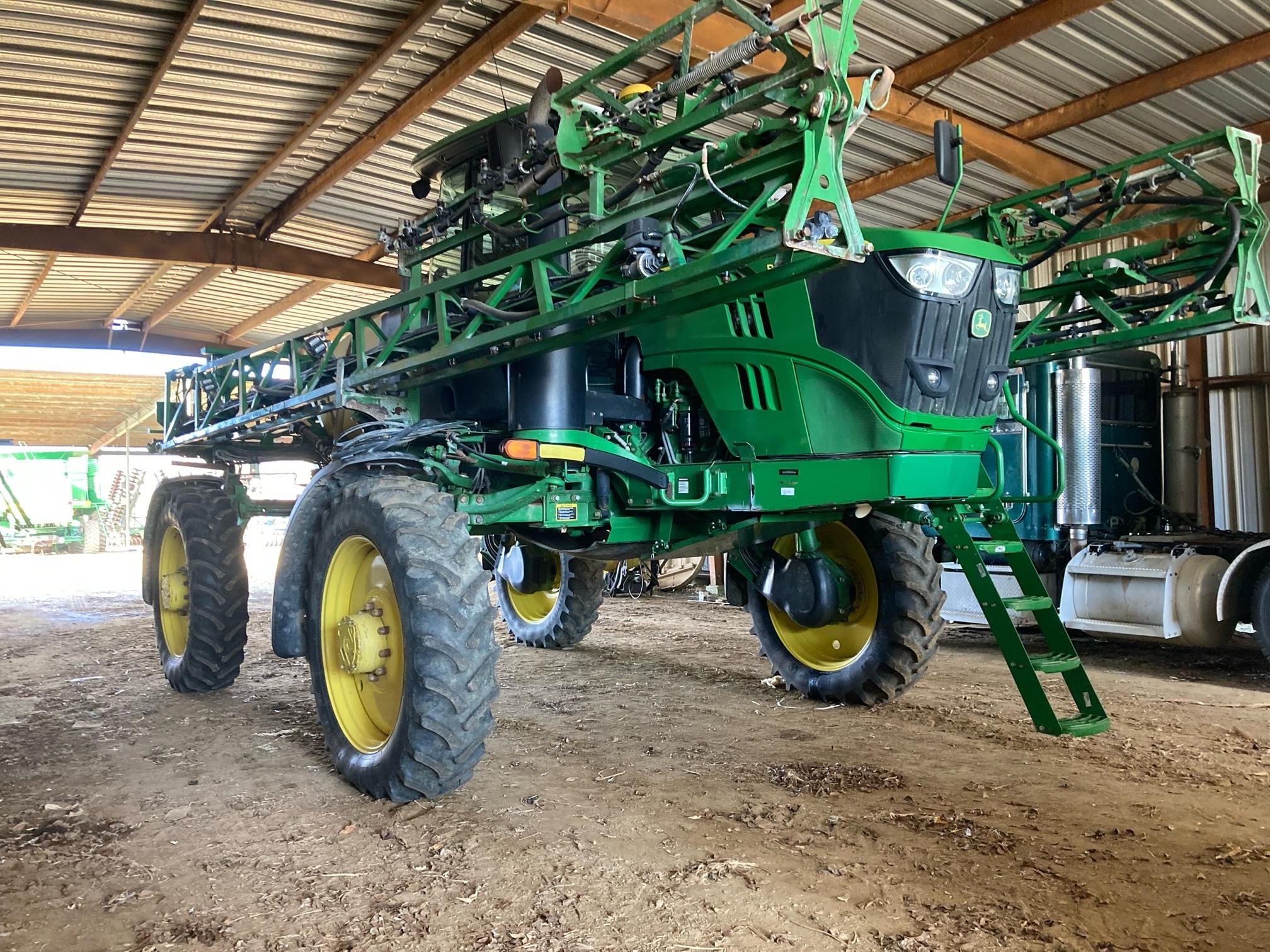 Main image John Deere R4023