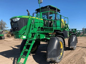 Main image John Deere R4023