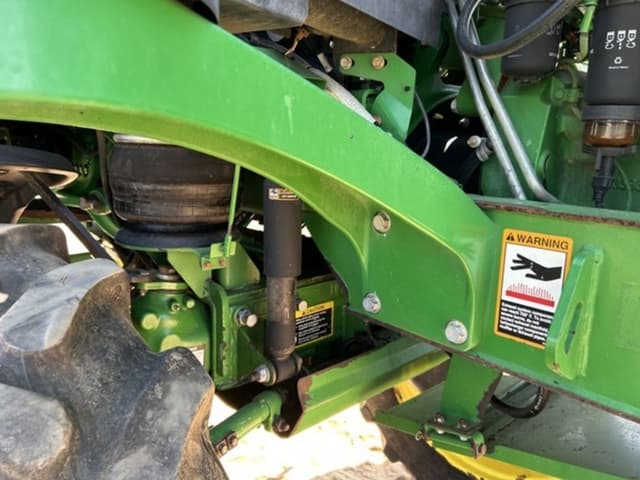 Image of John Deere R4023 equipment image 2