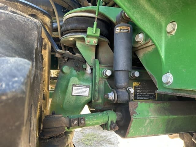 Image of John Deere R4023 equipment image 4