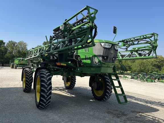 Image of John Deere R4023 equipment image 2