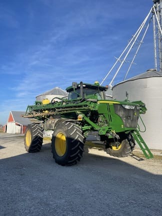 Main image John Deere R4030