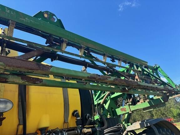 Image of John Deere R4030 equipment image 3