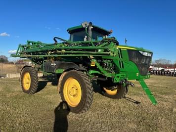 Main image John Deere R4030