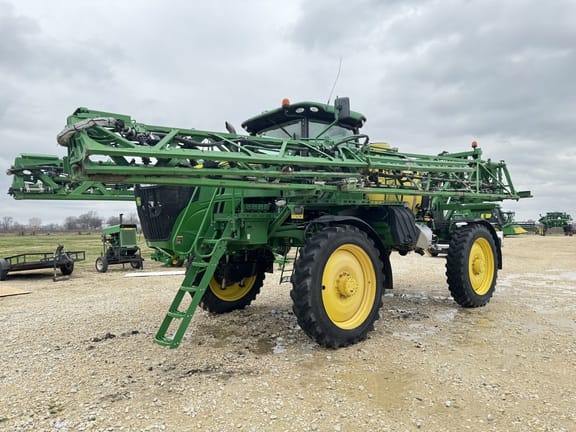 Main image John Deere R4030
