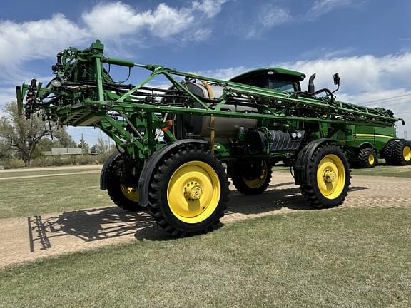 Image of John Deere R4038 equipment image 2