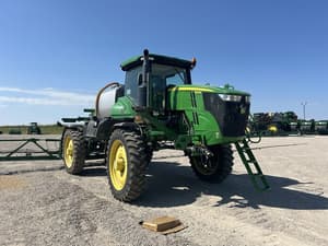 2016 John Deere R4038 Image