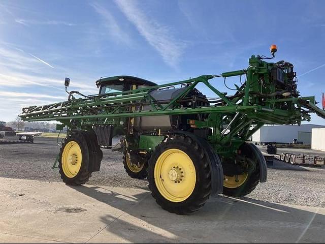 Image of John Deere R4038 equipment image 4