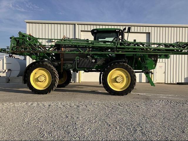 Image of John Deere R4038 equipment image 2