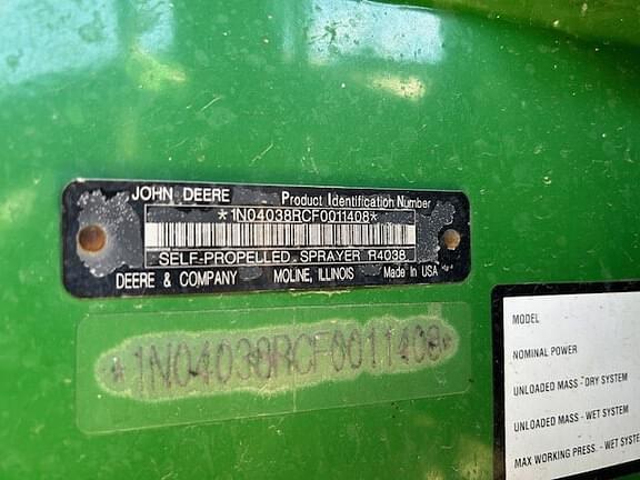 Image of John Deere R4038 equipment image 4