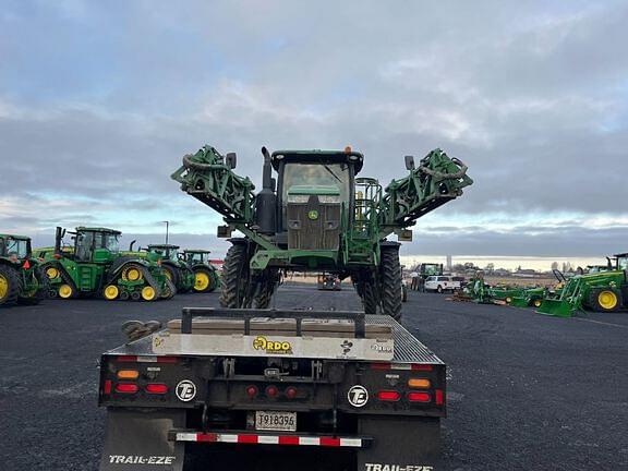 Image of John Deere R4038 equipment image 4