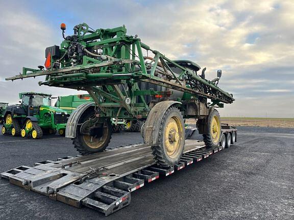 Image of John Deere R4038 equipment image 2