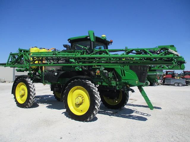 Image of John Deere R4038 equipment image 1