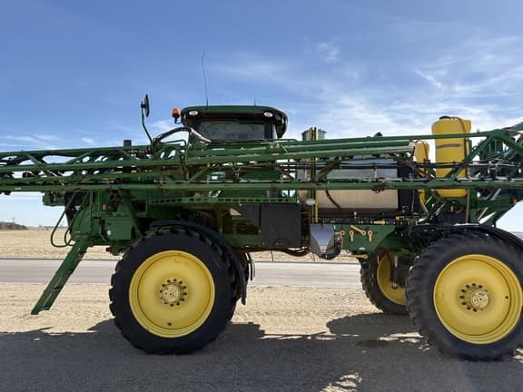 Image of John Deere R4038 equipment image 2
