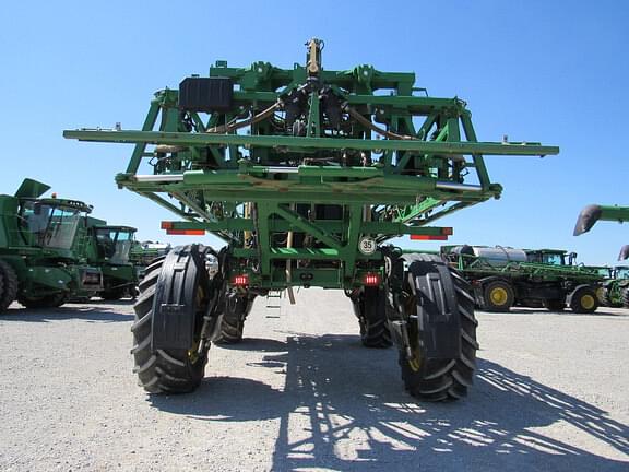 Image of John Deere R4038 equipment image 3