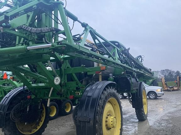 Image of John Deere R4038 equipment image 4