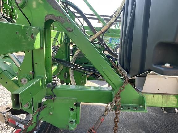 Main image John Deere R4038 Liquid System 15