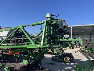 Main image John Deere R4038 Liquid System 4