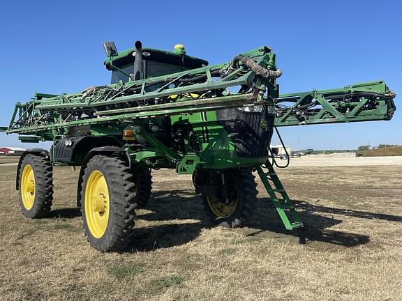 Image of John Deere R4038 equipment image 2