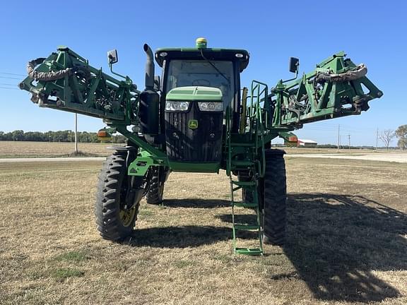 Image of John Deere R4038 equipment image 1