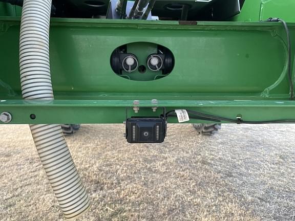Main image John Deere R4038 9
