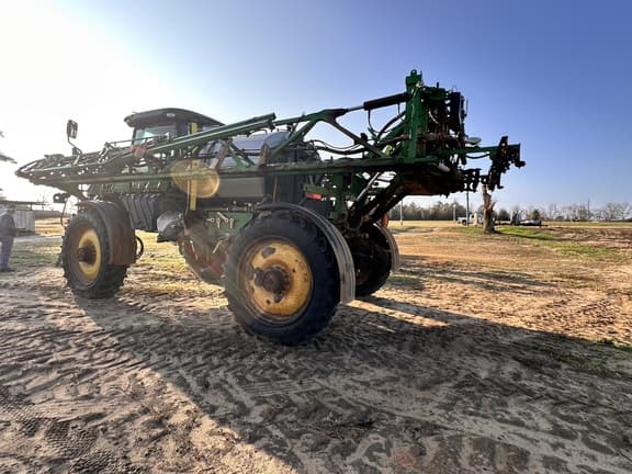 Image of John Deere R4038 equipment image 2