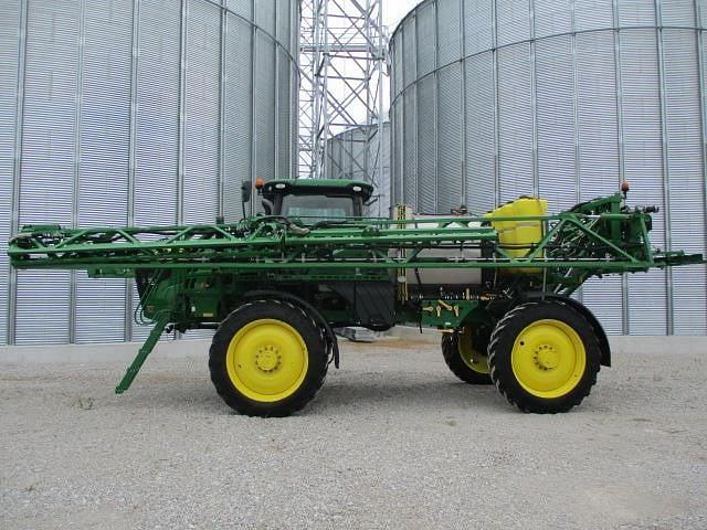 Image of John Deere R4038 equipment image 2