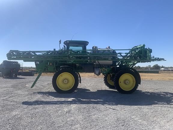 Main image John Deere R4038 1
