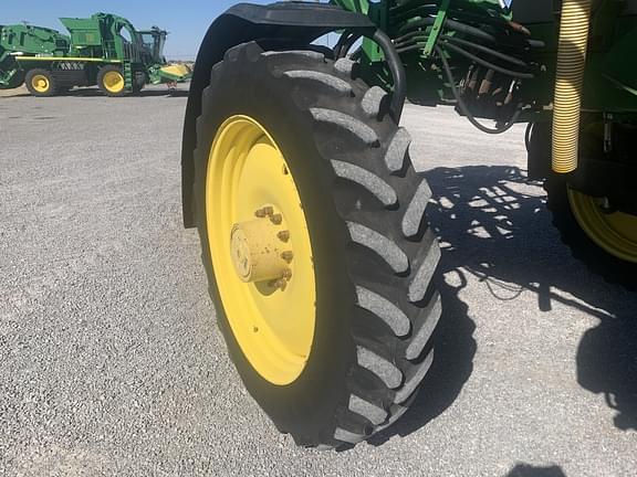Main image John Deere R4038 9