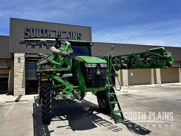 Image of John Deere R4038 equipment image 3