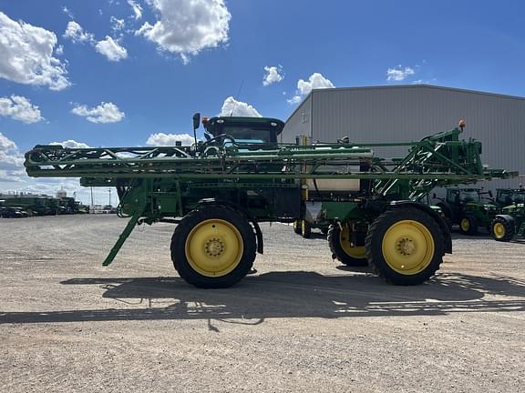 Image of John Deere R4038 equipment image 1