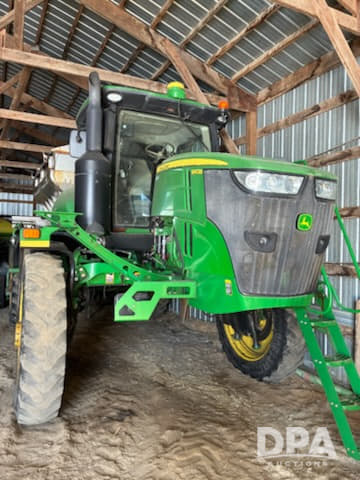 Image of John Deere R4038 equipment image 1